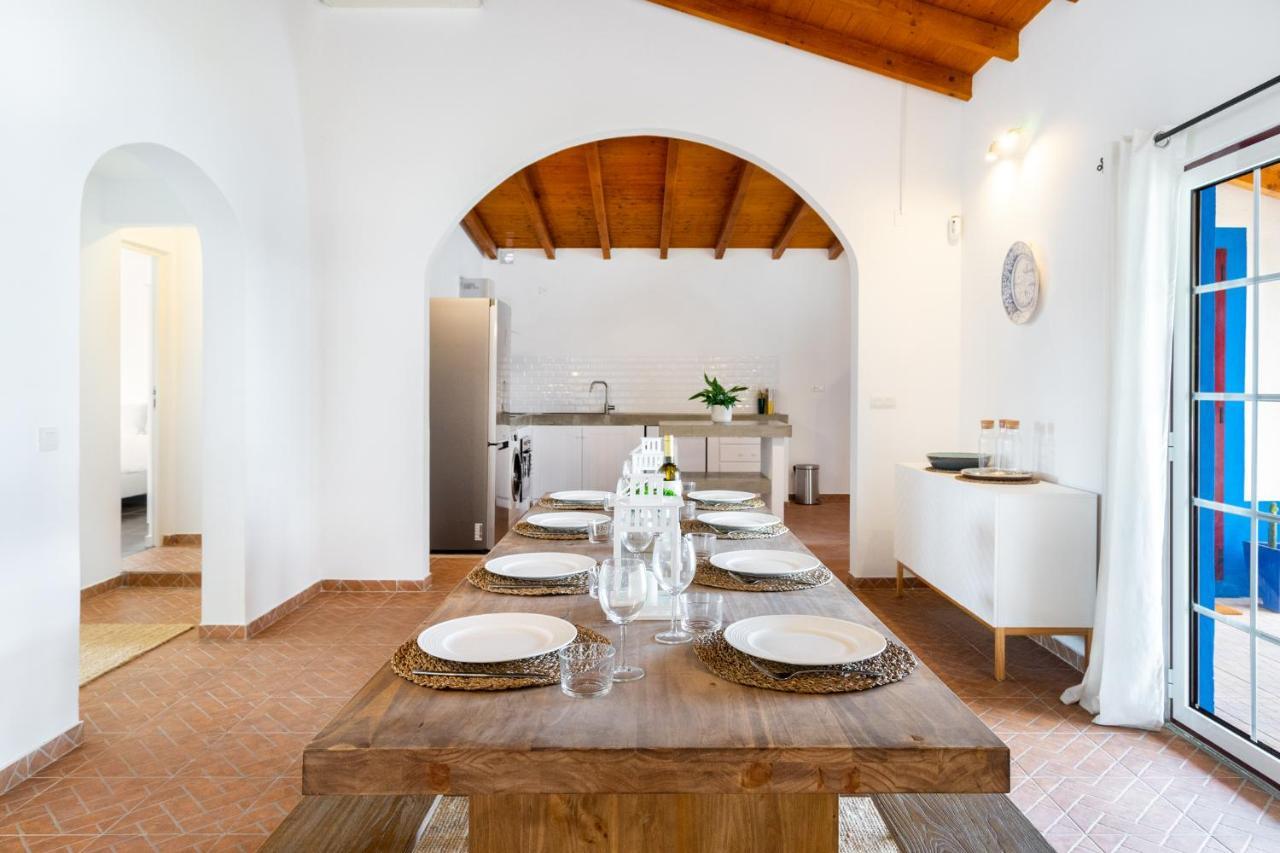 Whome | Family House *