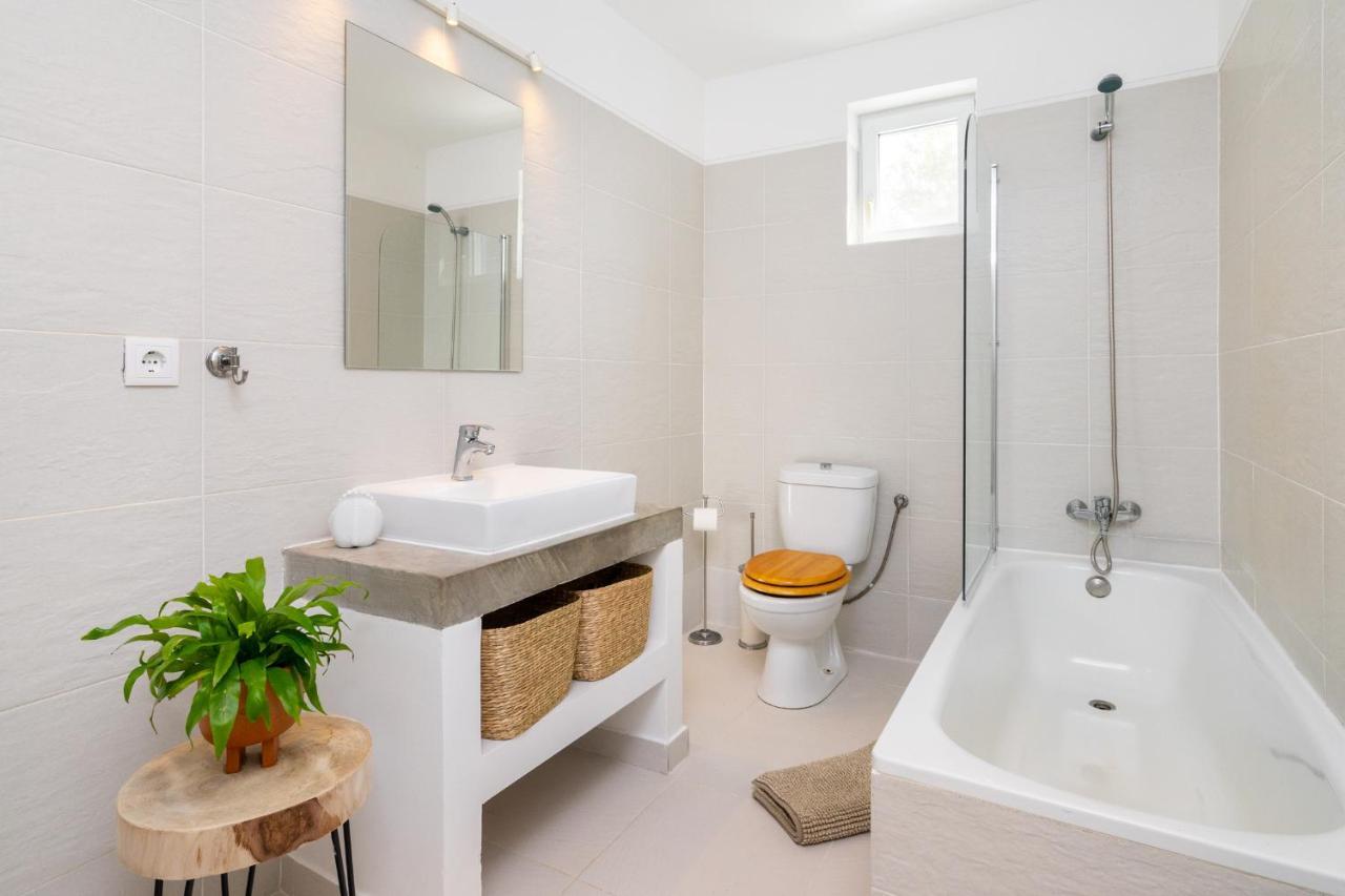Whome | Family House Holiday home